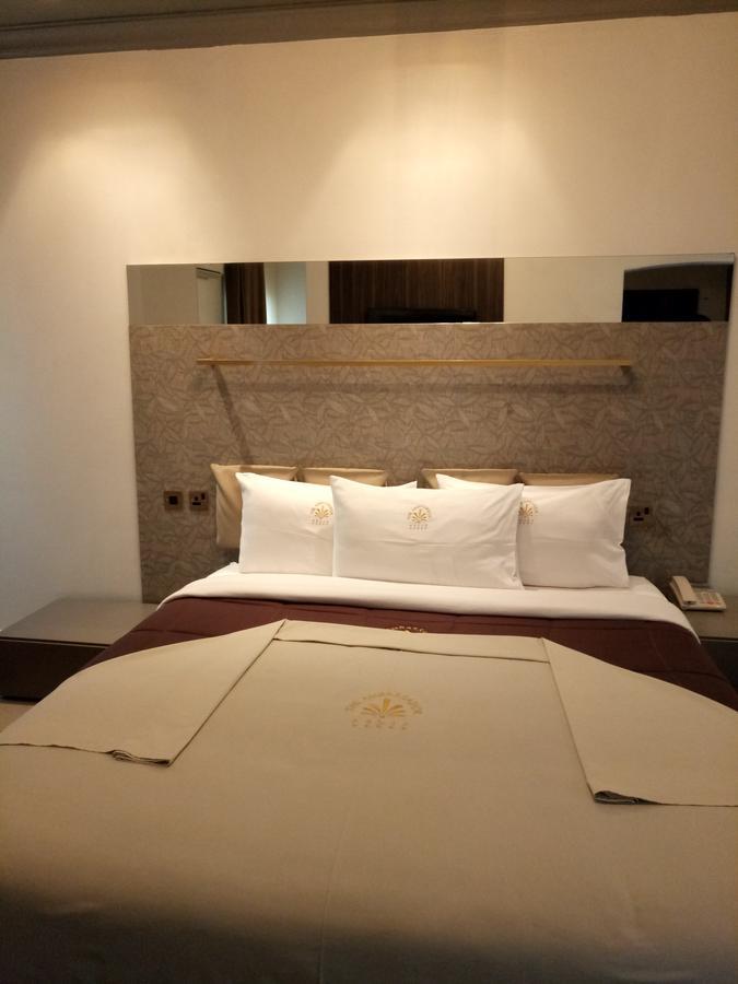 The Ambassador Abuja Hotel Eksteriør billede